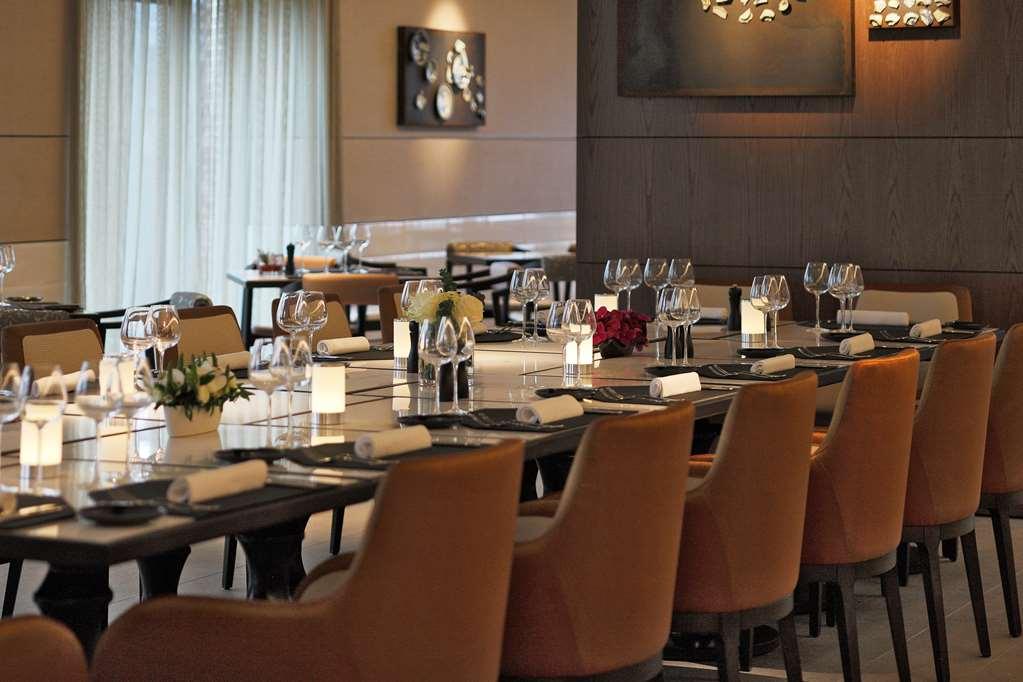 탕라 호텔 브뤼셀 Kraainem 레스토랑 사진 Restaurant