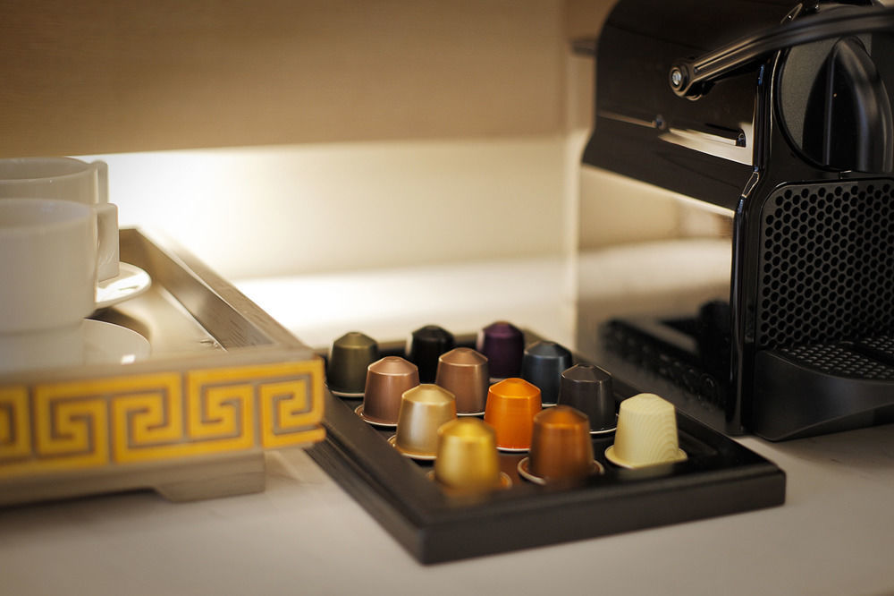탕라 호텔 브뤼셀 Kraainem 외부 사진 A selection of Nespresso capsules